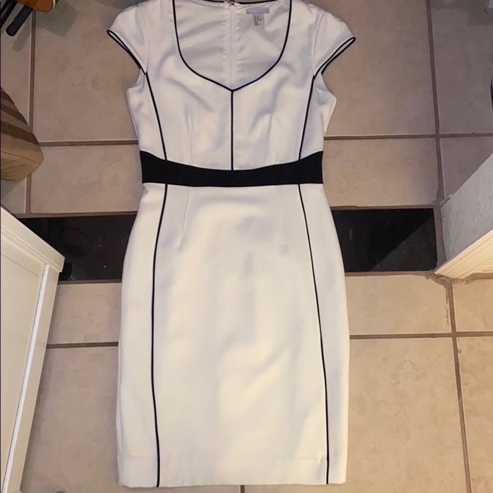 EEUC stunning dress